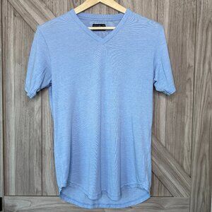 Goodlife Men’s Triblend Scallop V-Neck T-Shirt | Light Blue